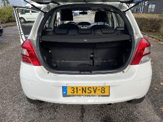 Toyota Yaris 1.3 5drs 74kw Clima picture 14