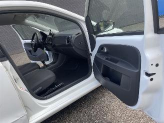 Volkswagen Up! 1.0 55kw picture 9