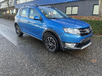 uszkodzony samochody osobowe Dacia Sandero 1.5 dci stepway 2014/7