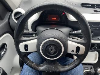 Renault Twingo 5drs airco picture 15