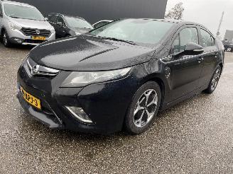 uszkodzony samochody osobowe Opel Ampera 1.4 plugin hybrid 2012/5