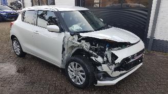 Suzuki Swift  picture 4