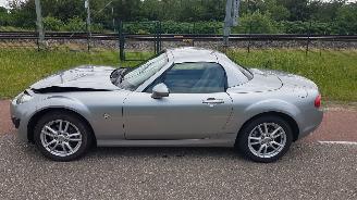  Mazda MX-5 HARDTOP 2011/7