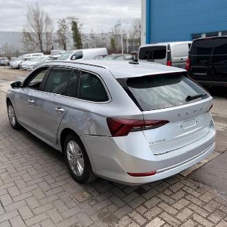 Skoda Octavia ambition picture 4