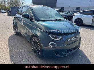 damaged passenger cars Fiat 500E 500 e La Prima 87KW  Cabriolet 2020/12