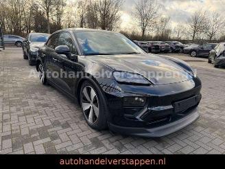 damaged passenger cars Porsche Macan Electric 4 PDLS+ PASM Hud BOSE 2024/11