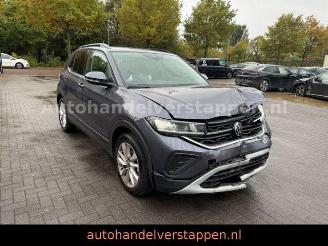 Voiture accidenté Volkswagen T-Cross TSI 85 kW Life DSG 2024 2024/12