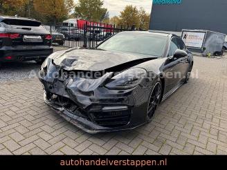skadebil auto Porsche Panamera Sport Turismo 4 E-Hybrid AWD 340KW 2018/4