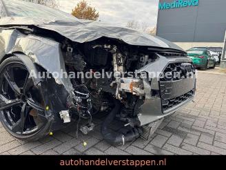 Audi A4 Avant 35 TFSI S line Plus Black Edition Pano picture 7