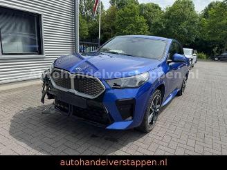damaged passenger cars BMW iX2 30 xDrive M Sport 230KW Harman NAVI AHK 2025/7