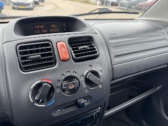 Opel Agila 1.2-16 V Elegance picture 10