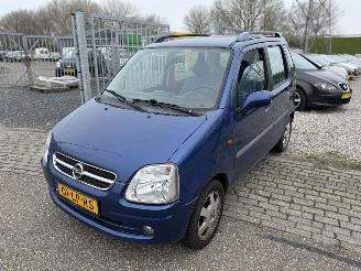 Opel Agila 1.2-16 V Elegance picture 4