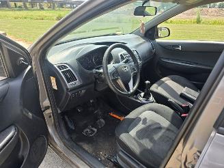 Hyundai I-20  picture 7