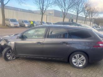 Peugeot 308 308 SW (L4/L9/LC/LJ/LR), Combi 5-drs, 2014 / 2021 1.2 12V e-THP PureTech 110 picture 3