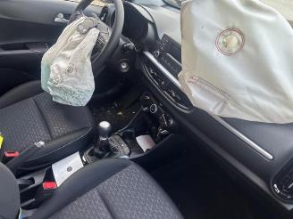 Kia Picanto Picanto (JA), Hatchback, 2017 1.0 DPI 12V picture 11