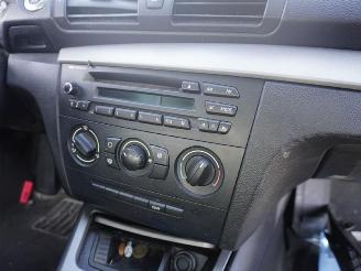 BMW 1-serie 118d picture 6