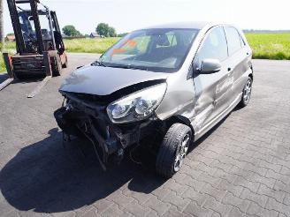 Kia Picanto 1.0 12v picture 3