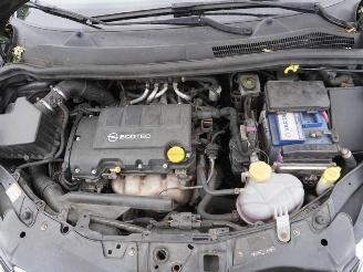 Opel Corsa 1.2 16v picture 7