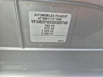 Peugeot 308 SW 1.6 VTi picture 8