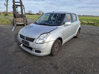 Suzuki Swift 1.3 picture 3