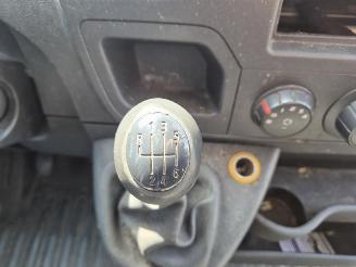 Renault Master 2.3 dCi picture 7