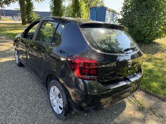 Dacia Sandero  picture 3