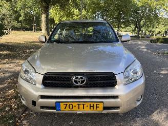 Toyota Rav-4  picture 8