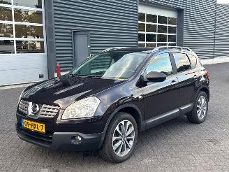 Vaurioauto  passenger cars Nissan Qashqai 2.0 16V SUV  Benzine 1.997cc 104kW (141pk) FWD 2007 2009/3