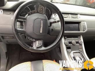 Land Rover Range Rover Evoque Range Rover Evoque (LVJ/LVS), SUV, 2011 / 2019 2.0 Si4 240 16V 5-drs. picture 12