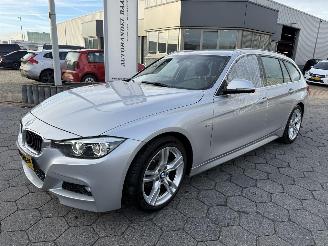 Vaurioauto  passenger cars BMW 3-serie Touring M Sport 2019/6