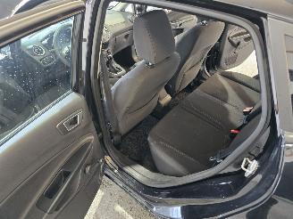 Ford Fiesta 1.6 TDCi Style picture 22