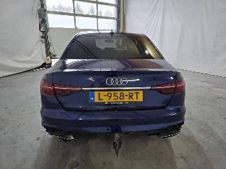 Audi A4 LIMOUSINE picture 6