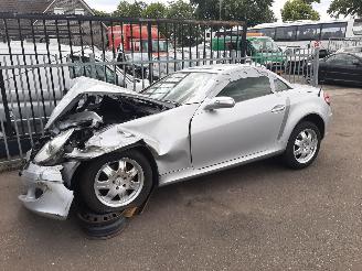 Démontage voiture Mercedes SLK 200 2005/11