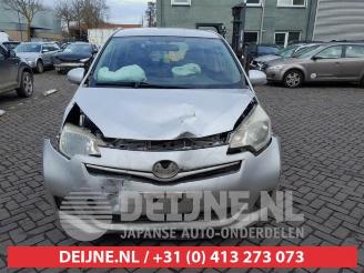 Toyota Verso S Verso S, MPV, 2010 / 2016 1.33 16V Dual VVT-I picture 2