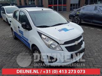 Coche siniestrado Chevrolet Spark Spark (M300), Hatchback, 2010 1.0 16V Bifuel 2012/6