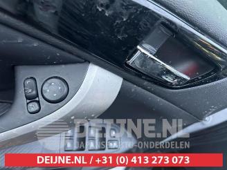 Mitsubishi Eclipse Cross Eclipse Cross (GK/GL), SUV, 2017 2.4 16V PHEV 4x4 picture 31