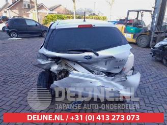 Toyota Yaris Yaris III (P13), Hatchback, 2010 / 2020 1.5 16V Hybrid picture 6