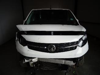 Opel Vivaro 1.5 CDTI picture 2