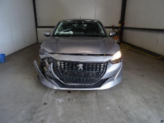 Peugeot 208 1.2 VTI picture 4