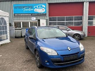 Salvage car Renault Mégane Megane III Grandtour (KZ), Combi 5-drs, 2008 / 2016 1.5 dCi 110 2011/2