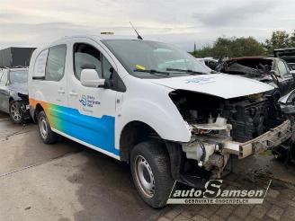 rozbiórka samochody osobowe Peugeot Partner Partner (GC/GF/GG/GJ/GK), Van, 2008 / 2018 1.6 BlueHDi 100 2015/10