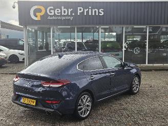 Avarii autoturisme Hyundai I-30 FASTBACK 1.0 T-GDI 12V Liftback  Benzine 998cc 88kW (120pk) FWD 2019/7