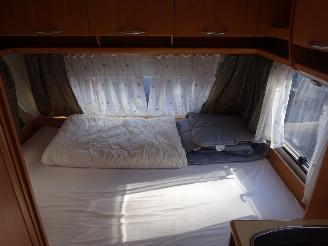 Eifelland  Holiday 420, vastbed, zithoek, grote voortent, luifel picture 12