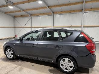 Kia Cee d 1.4CVVT 66kW Clima X-Ecutive picture 11