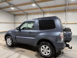 Mitsubishi Pajero 3.2 DI-D 125kW Automaat Airco Invite High Roof picture 11