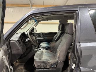 Mitsubishi Pajero 3.2 DI-D 125kW Automaat Airco Invite High Roof picture 13