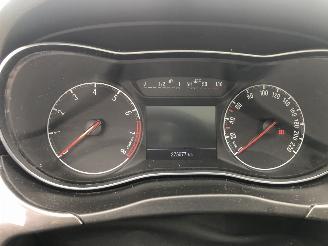 Opel Corsa-E Corsa 1.0 Turbo Cosmo picture 17