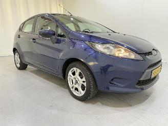 Vaurioauto  passenger cars Ford Fiesta 5-Drs 1.25 Limites Airco 2010/10