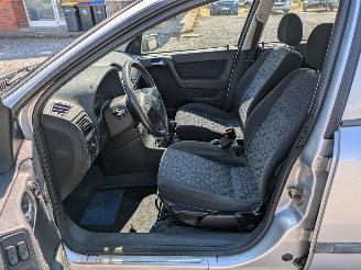 Opel Astra 1.6 picture 10