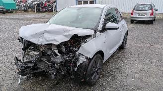 Démontage voiture Opel Adam 1.4 2018/11